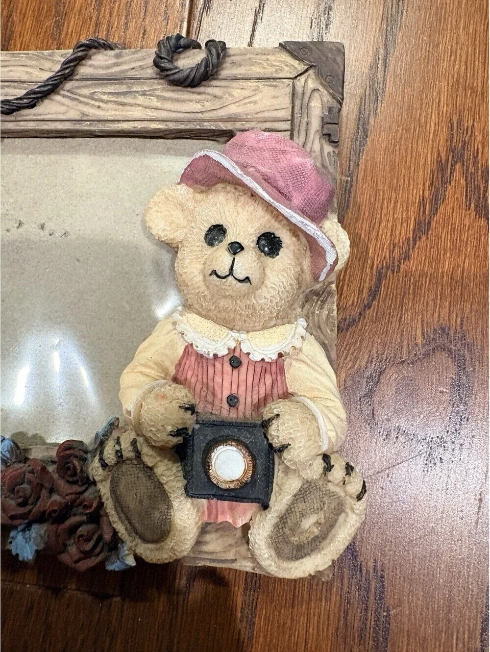 Resin 3-D BEAR Cottagecore Picture Frame holds 4x6 Photo Tabletop Shabby Chic